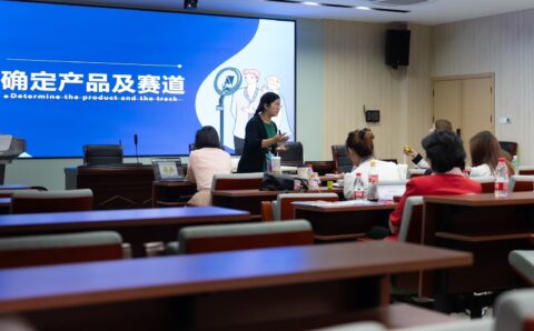 LINE_ALBUM_19 JUNE - TIKTOK and LIVE STREAMING_241021_3