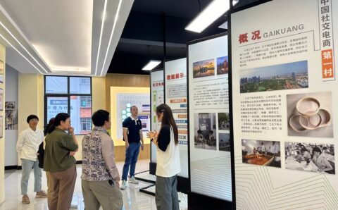 LINE_ALBUM_Livestream 20624_241021_17