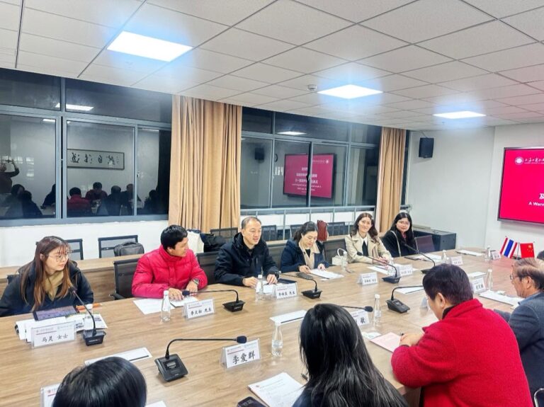 การประชุมความร่วมมือระหว่าง CIC มช. สอวช. และ SICFL เพื่อพัฒนาหลักสูตรและบุคลากรด้าน CBEC ไทย-จีน